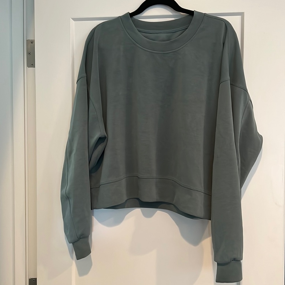 Lululemon Perfectly Oversized Cropped Crew; Sz 12